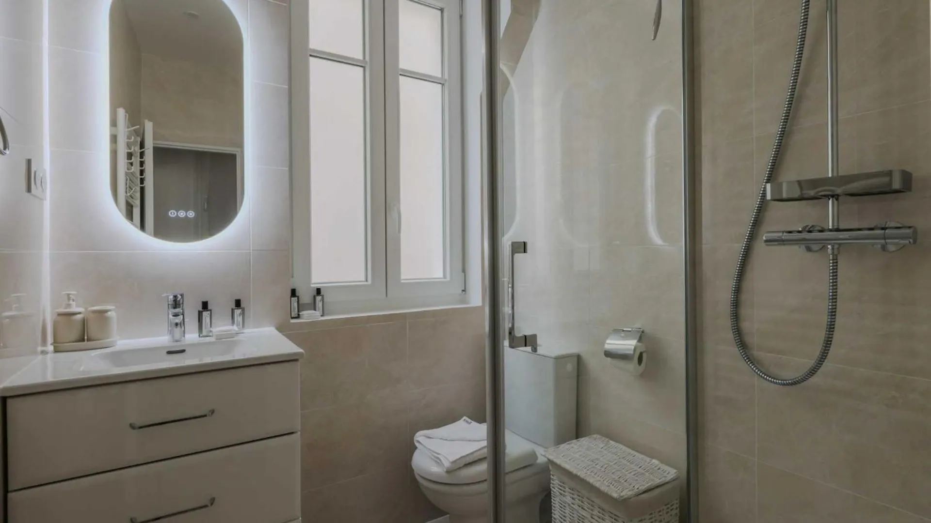 Apartment Charming - 1bd-4p - Tour Eiffel - Invalides